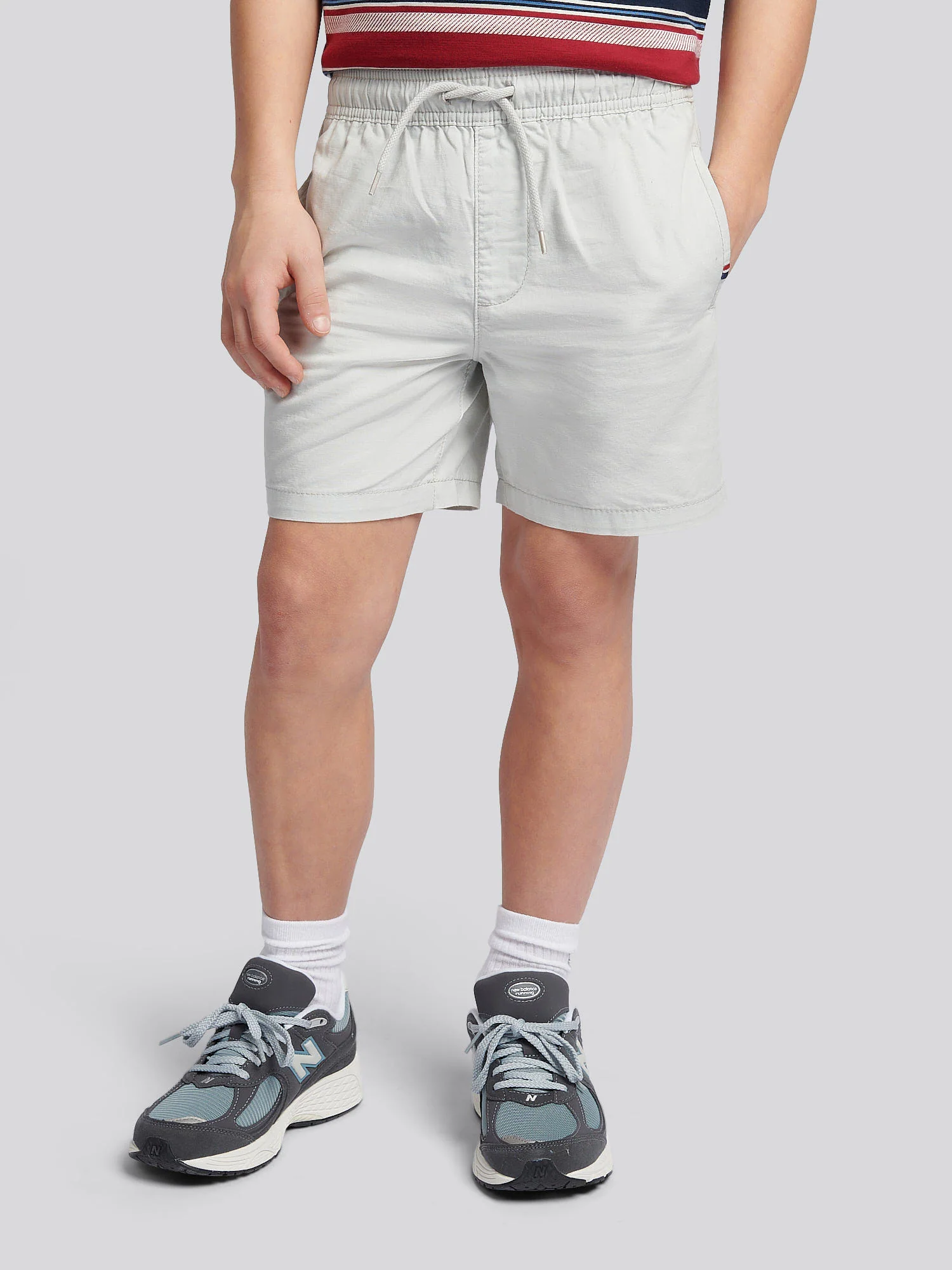 Boys Cotton Linen Deck Short in Northern Droplet