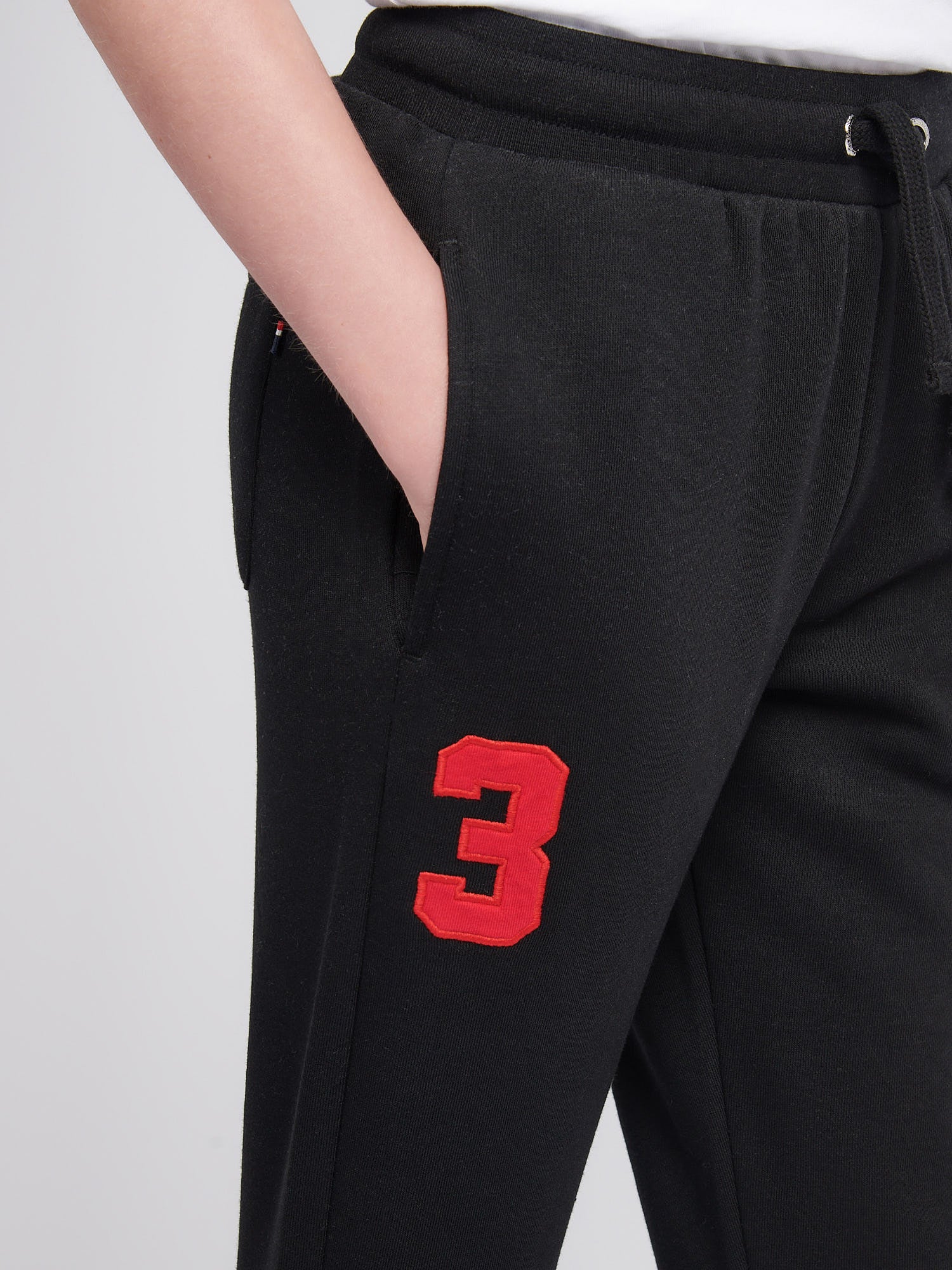 Boys Player 3 Jogger in Black / Haute Red DHM - Image 5
