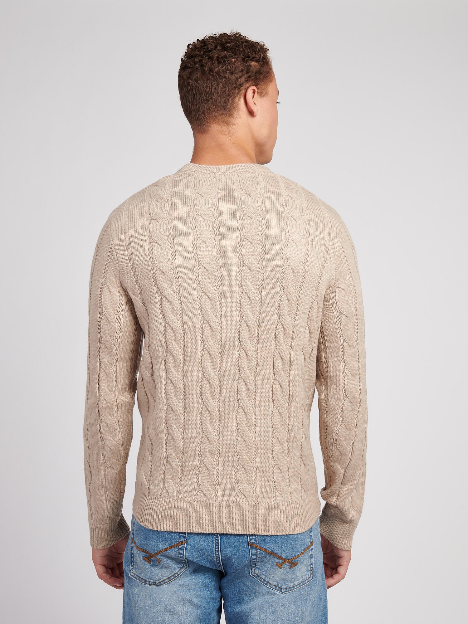 Mens Cable Knit Crew in Atmosphere Marl - Image 4