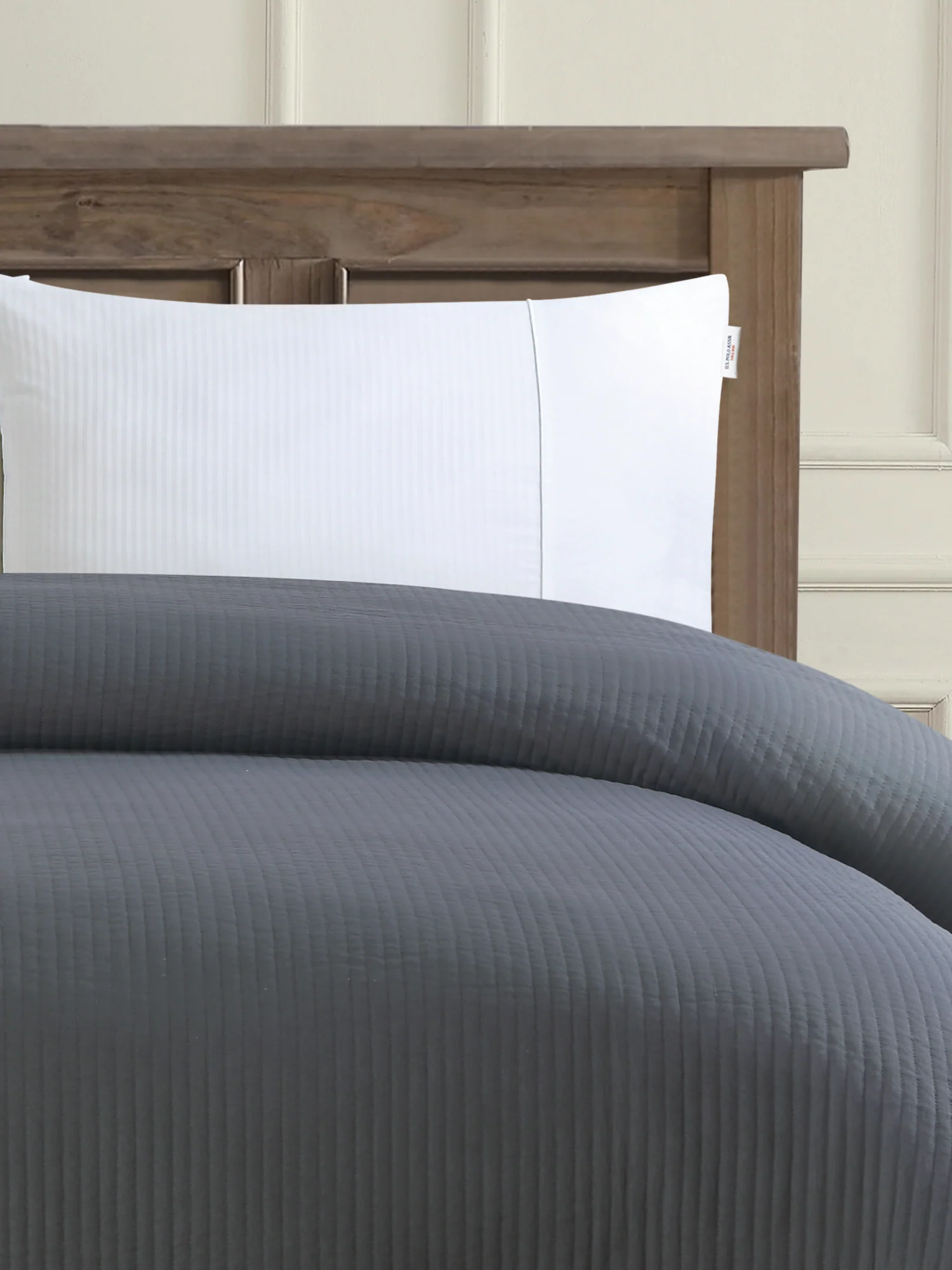 Channel Row Quilted Bedspread Tornado - Image 3