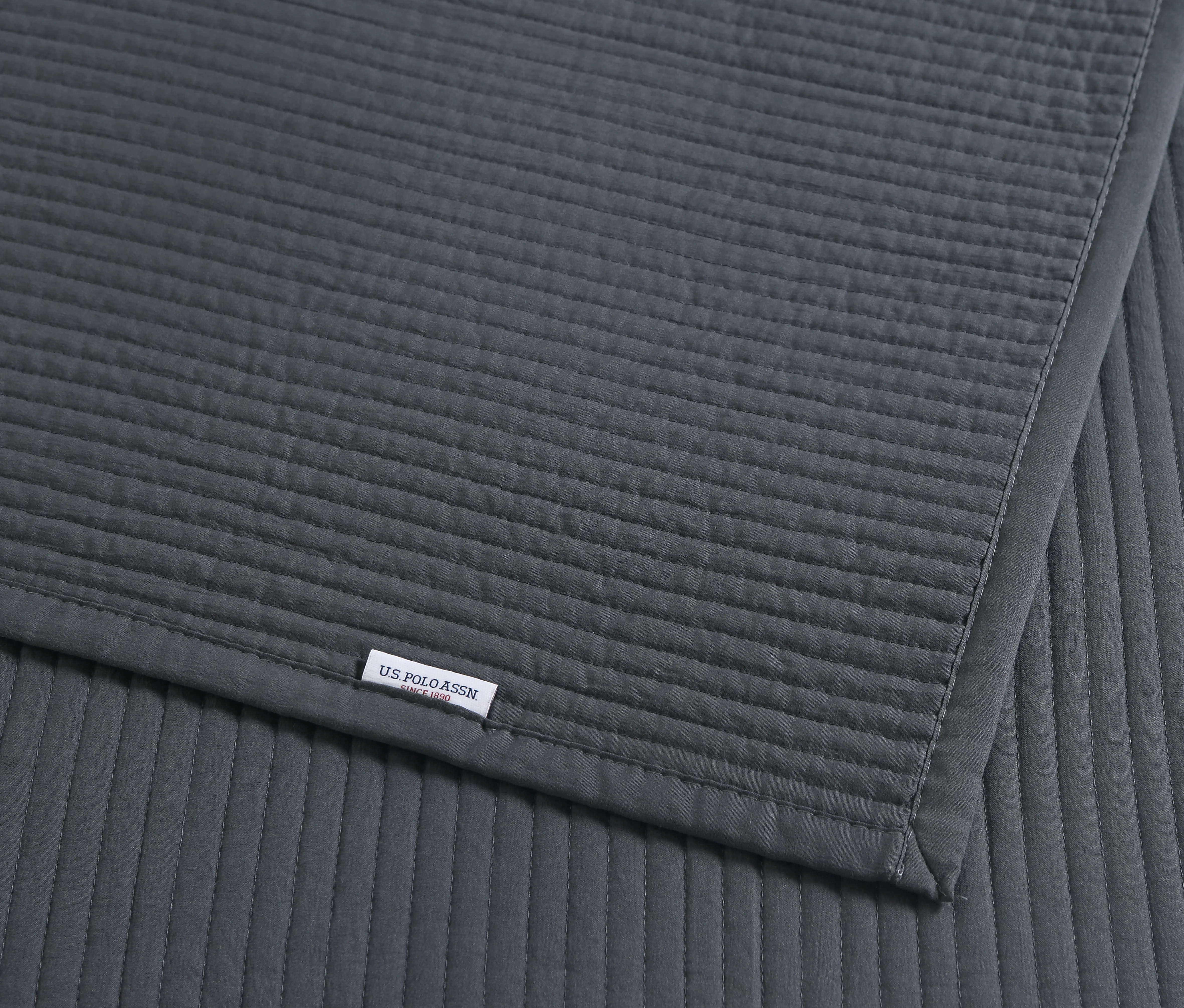 Channel Row Quilted Bedspread Tornado - Image 5