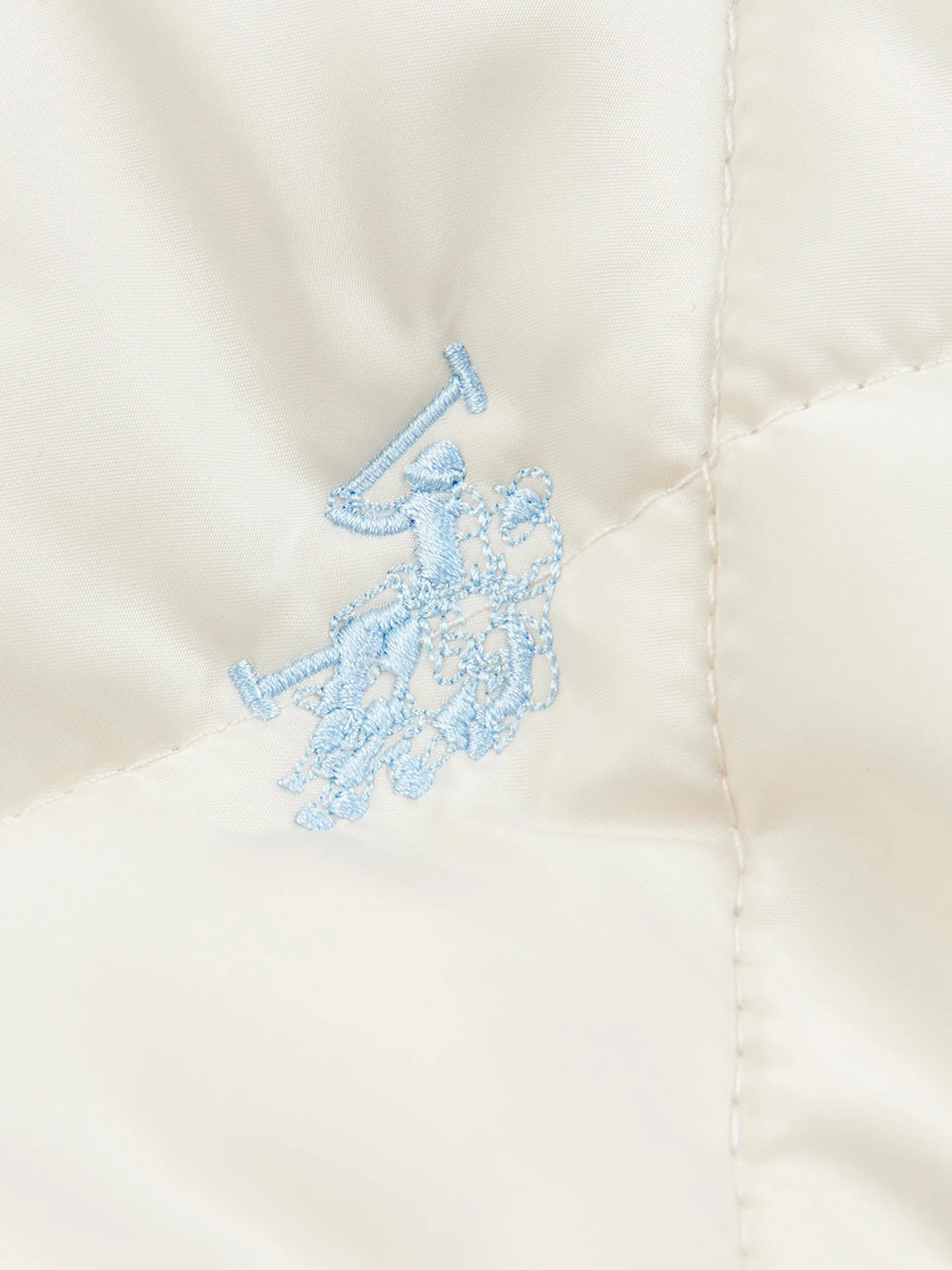 Girls Longline Puffer Gilet in Turtle Dove - Image 7