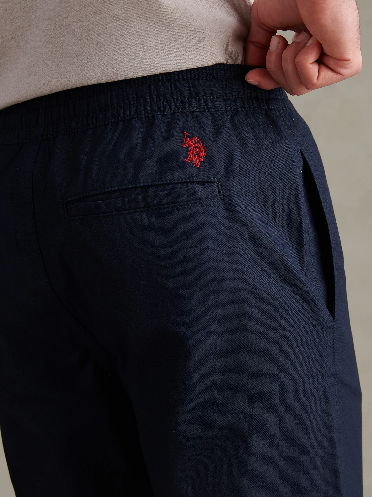 Mens Linen Blend Drawstring Trousers Dark Sapphire Navy / Haute Red DHM - Image 2