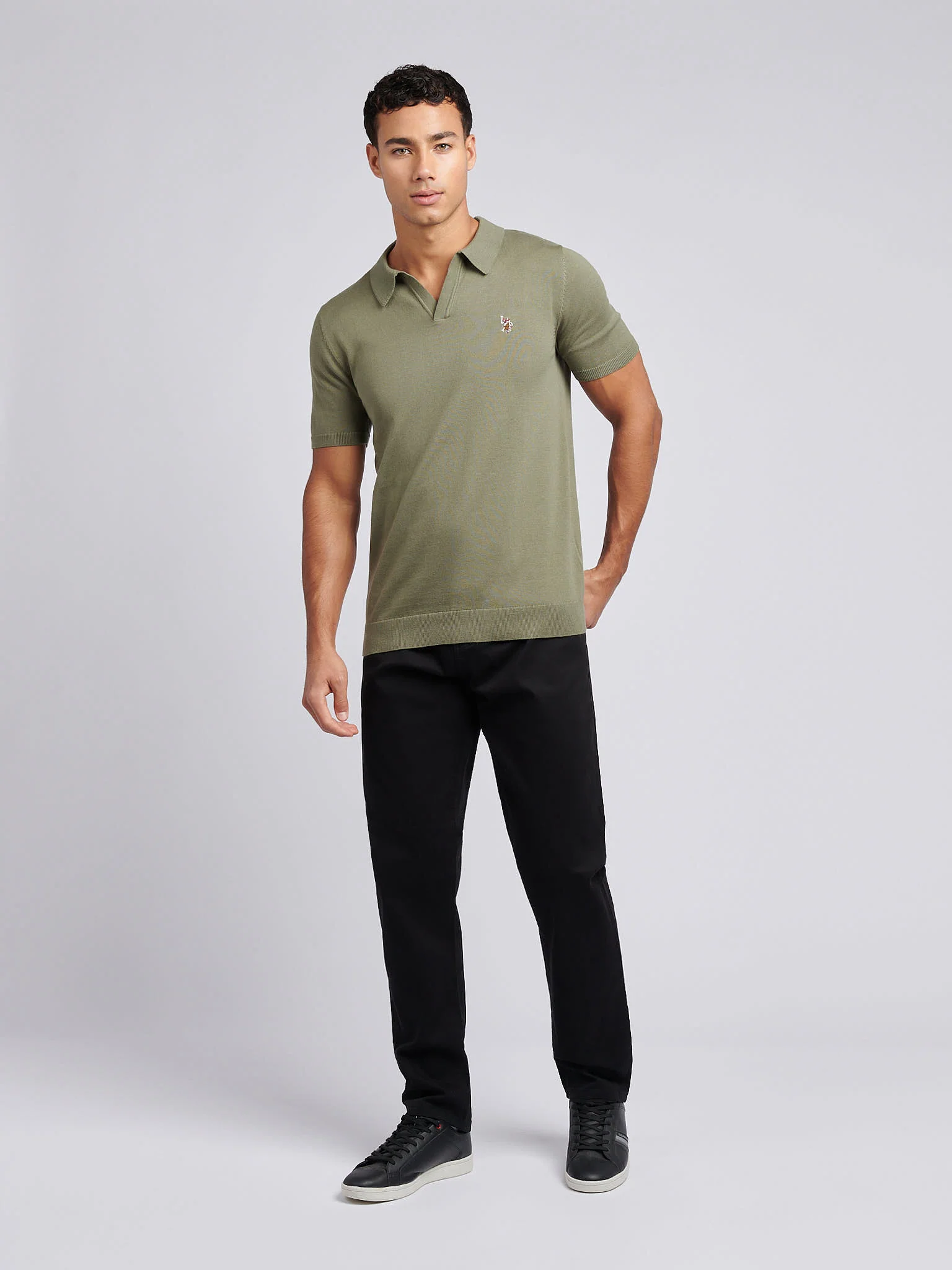 Mens Bedford Cord 5 Pocket Trouser in Black - Image 3