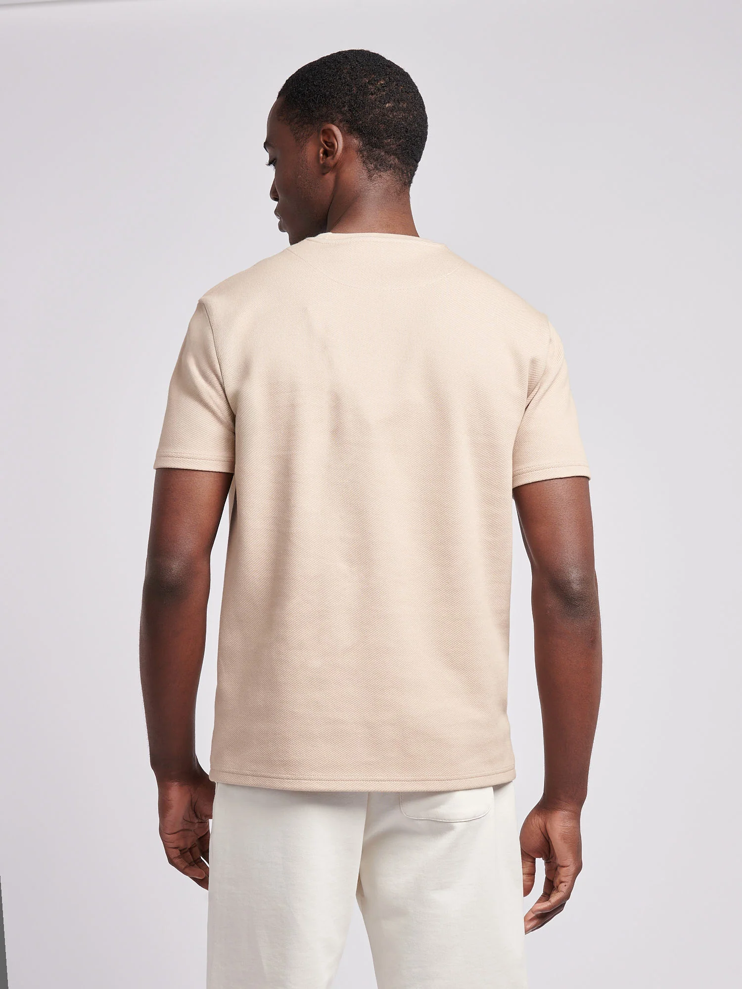 Mens Double Horsemen Twill T-Shirt in Doeskin - Image 4