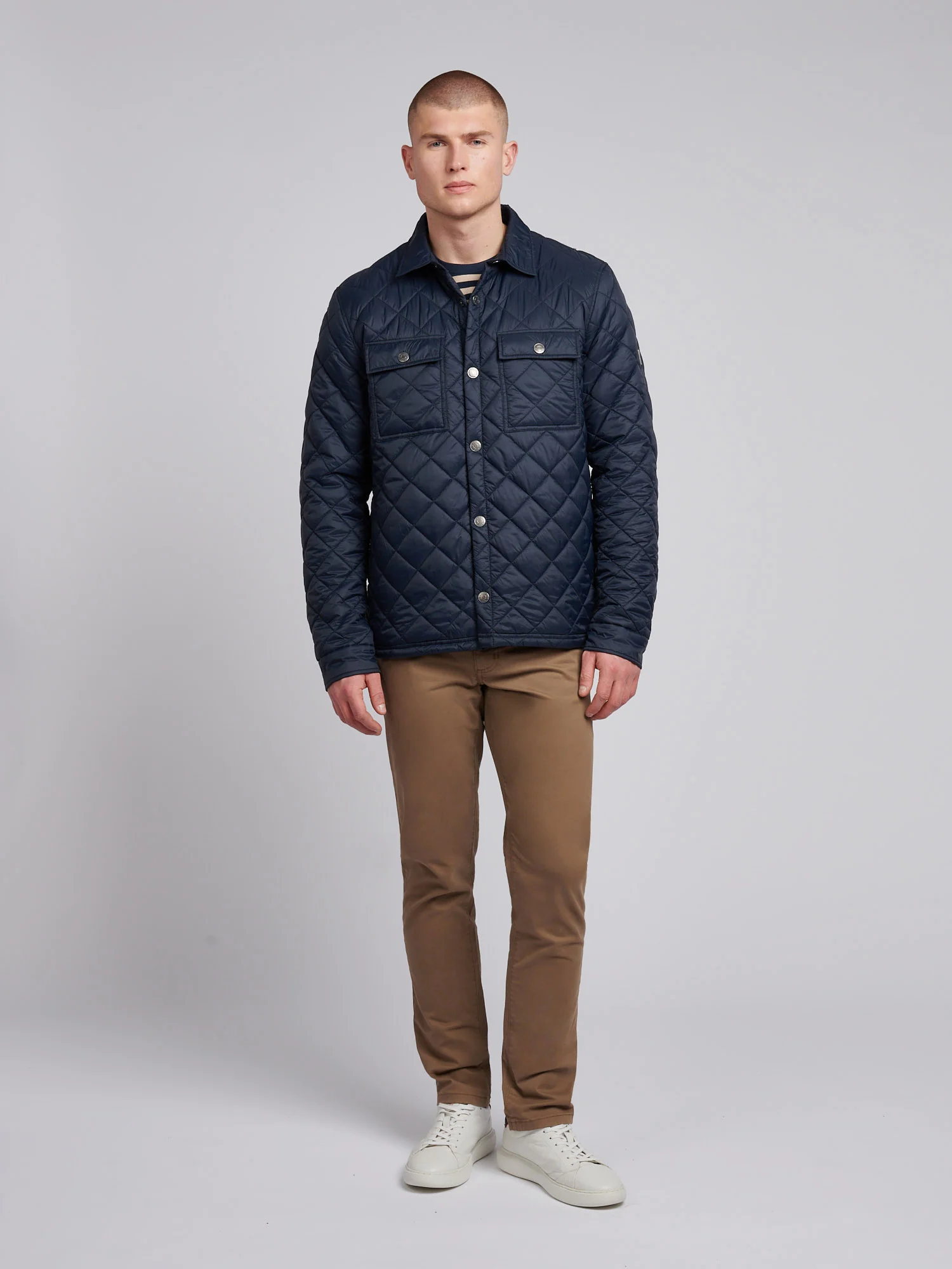 Mens Lightweight Diamond Quilted Jacket in Dark Sapphire Navy - Image 3