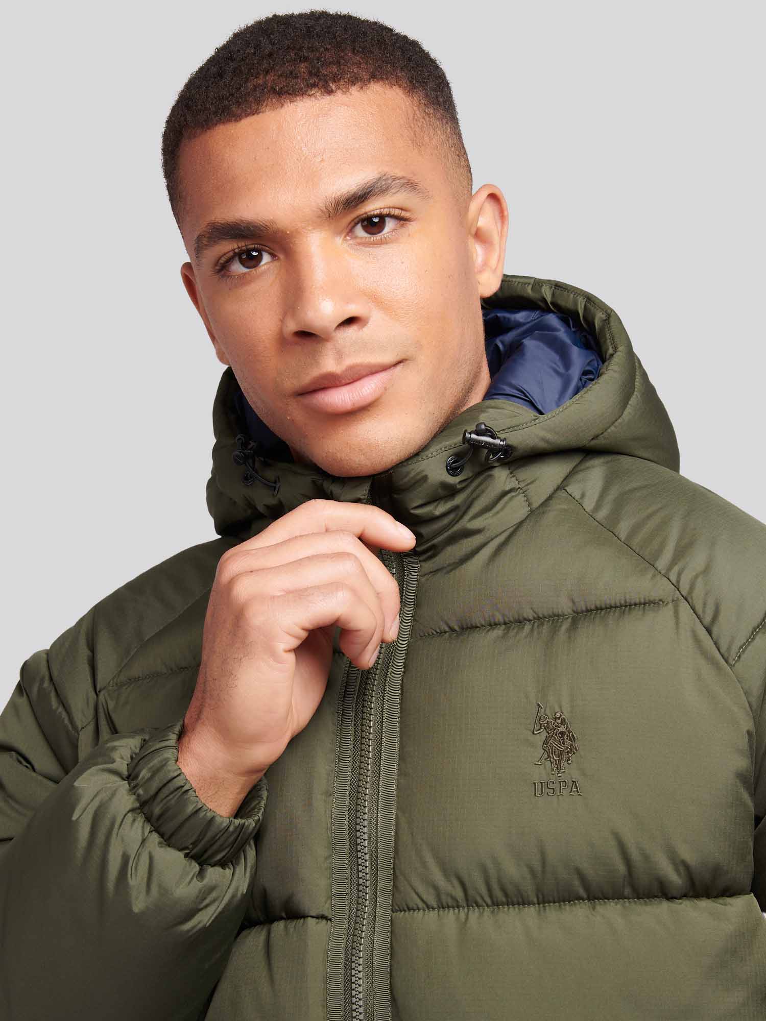 Mens Ripstop Hooded Puffer Jacket in Forest Night - Image 2