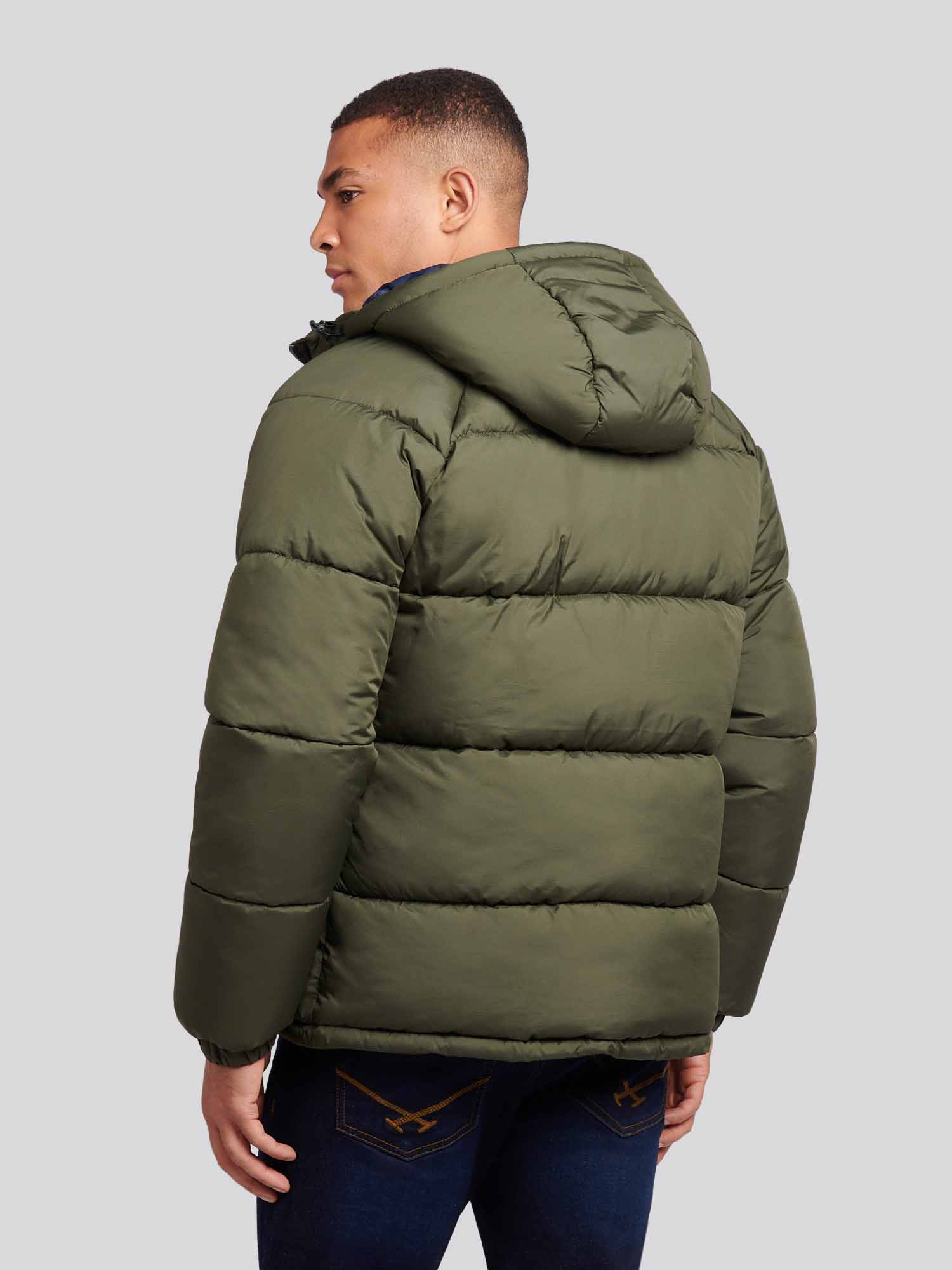 Mens Ripstop Hooded Puffer Jacket in Forest Night - Image 4