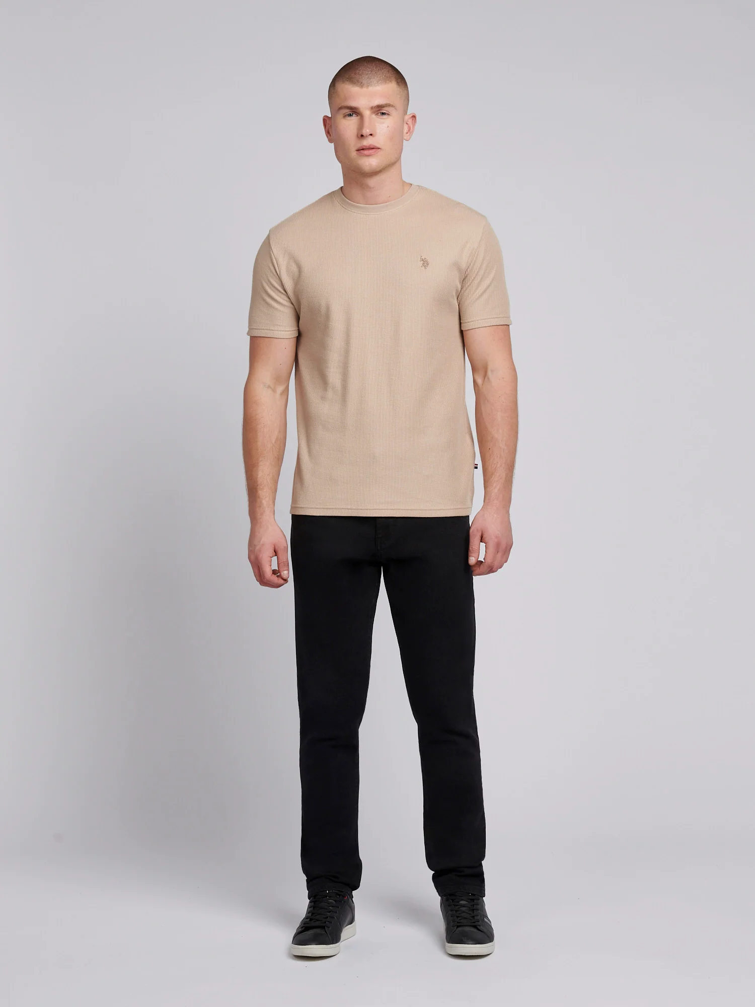 Mens Vertical Texture T-Shirt in Doeskin - Image 3
