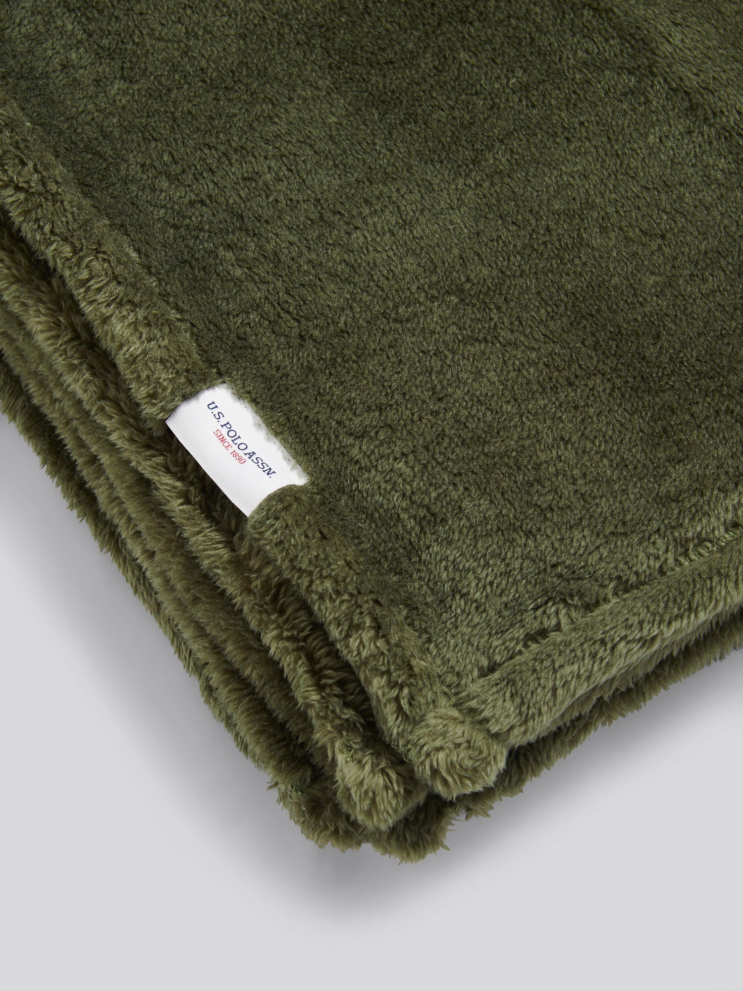 Premium Fleece Throw Capulet Olive - Image 5