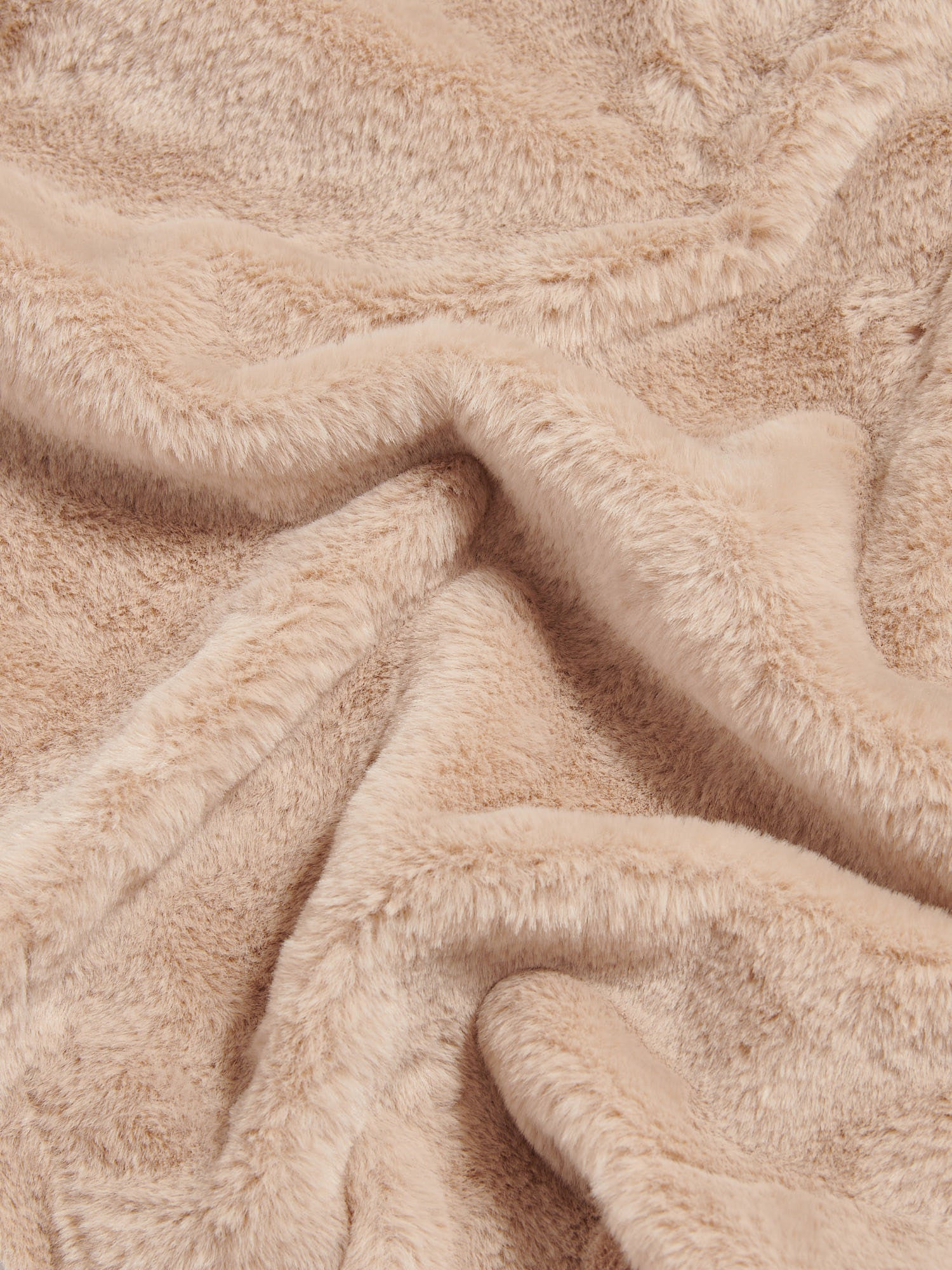 Premium Fur-Style Throw Camel - Image 2
