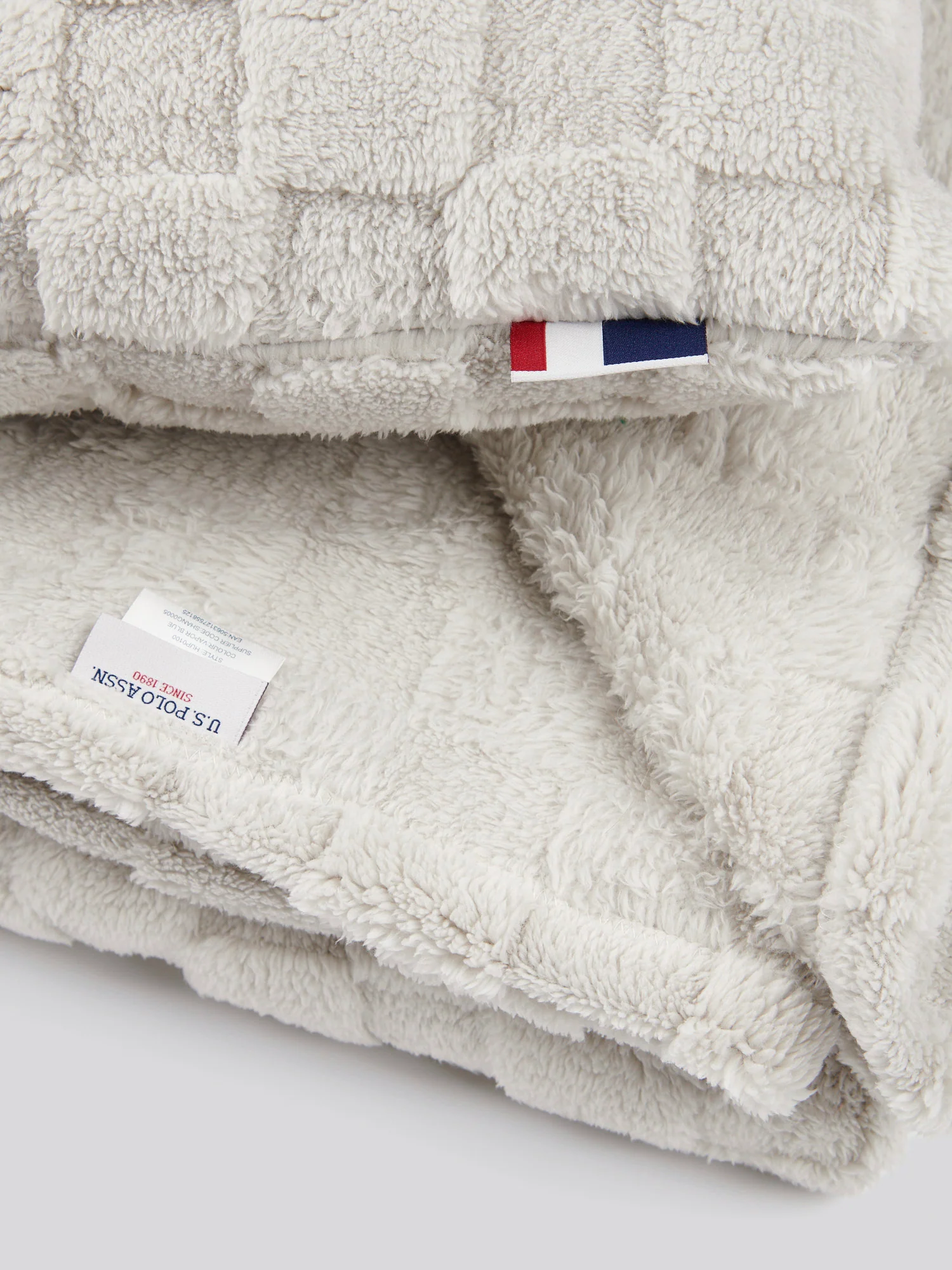 Plush Jacquard Throw & Cushion Set in Vapor Blue - Image 3