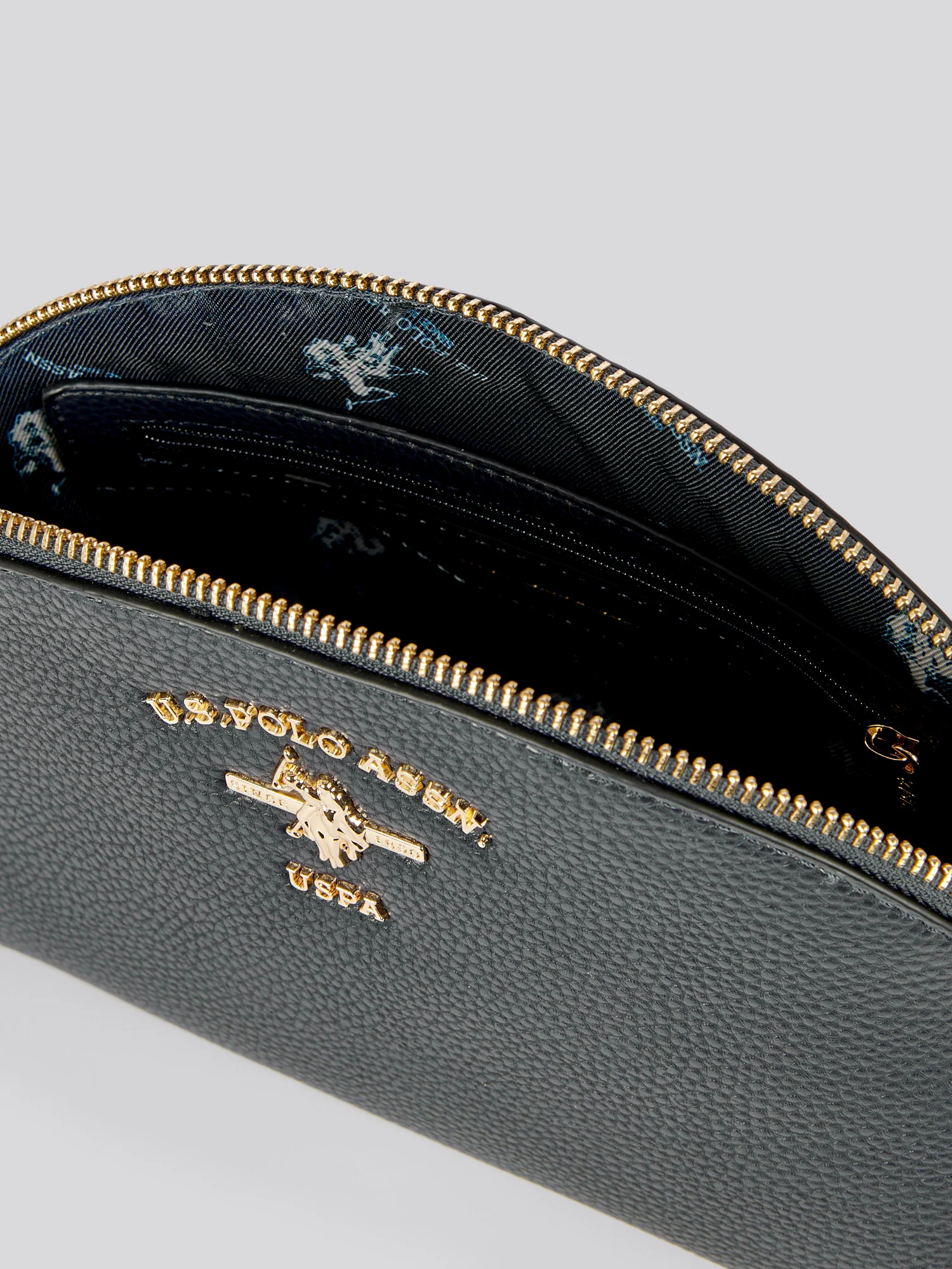 U.S. Polo Assn. Womens Stanford Baguette Bag in Black - Image 6