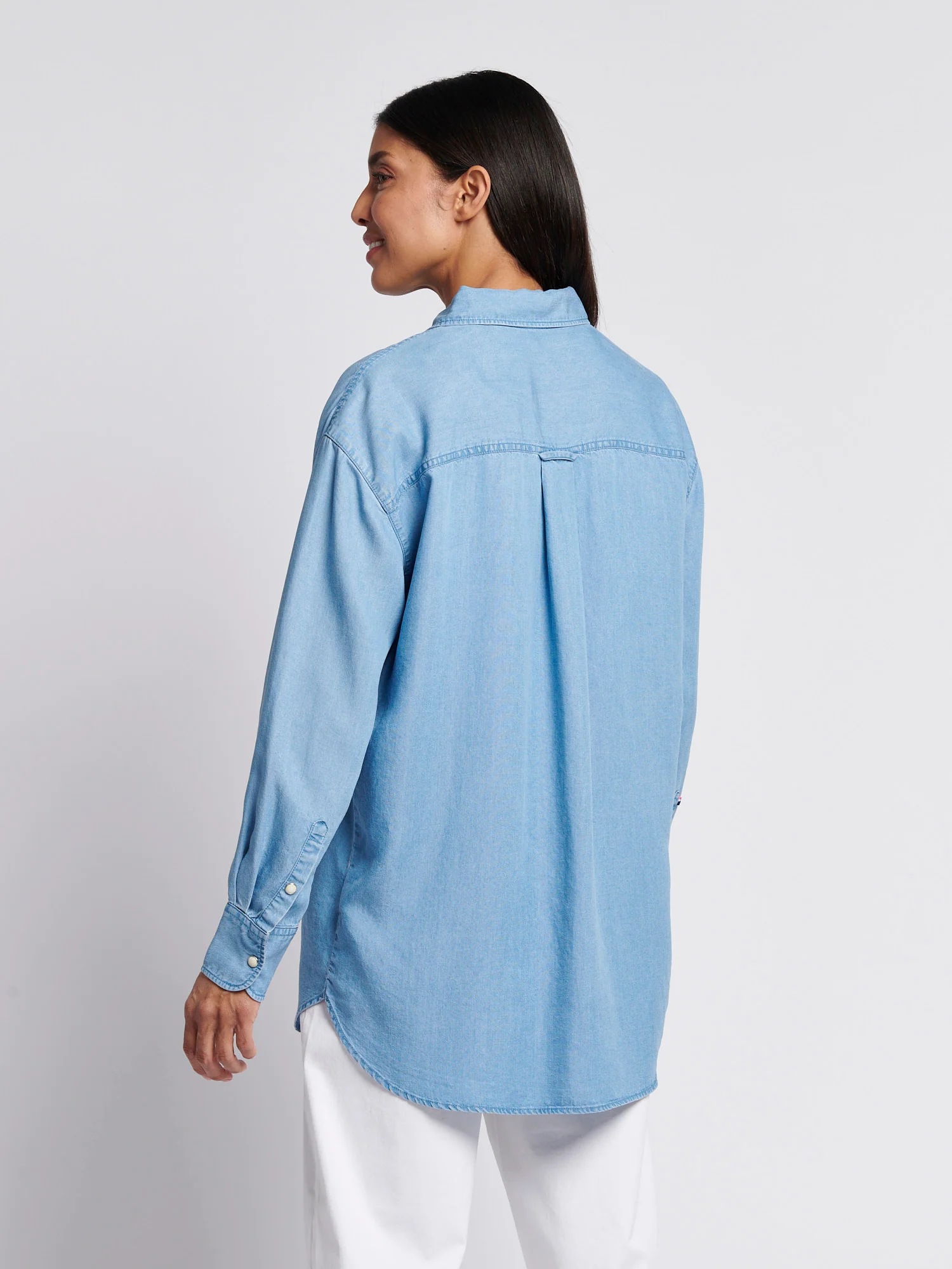 Womens Chambray Overshirt in Light Chambray Blue - Image 4