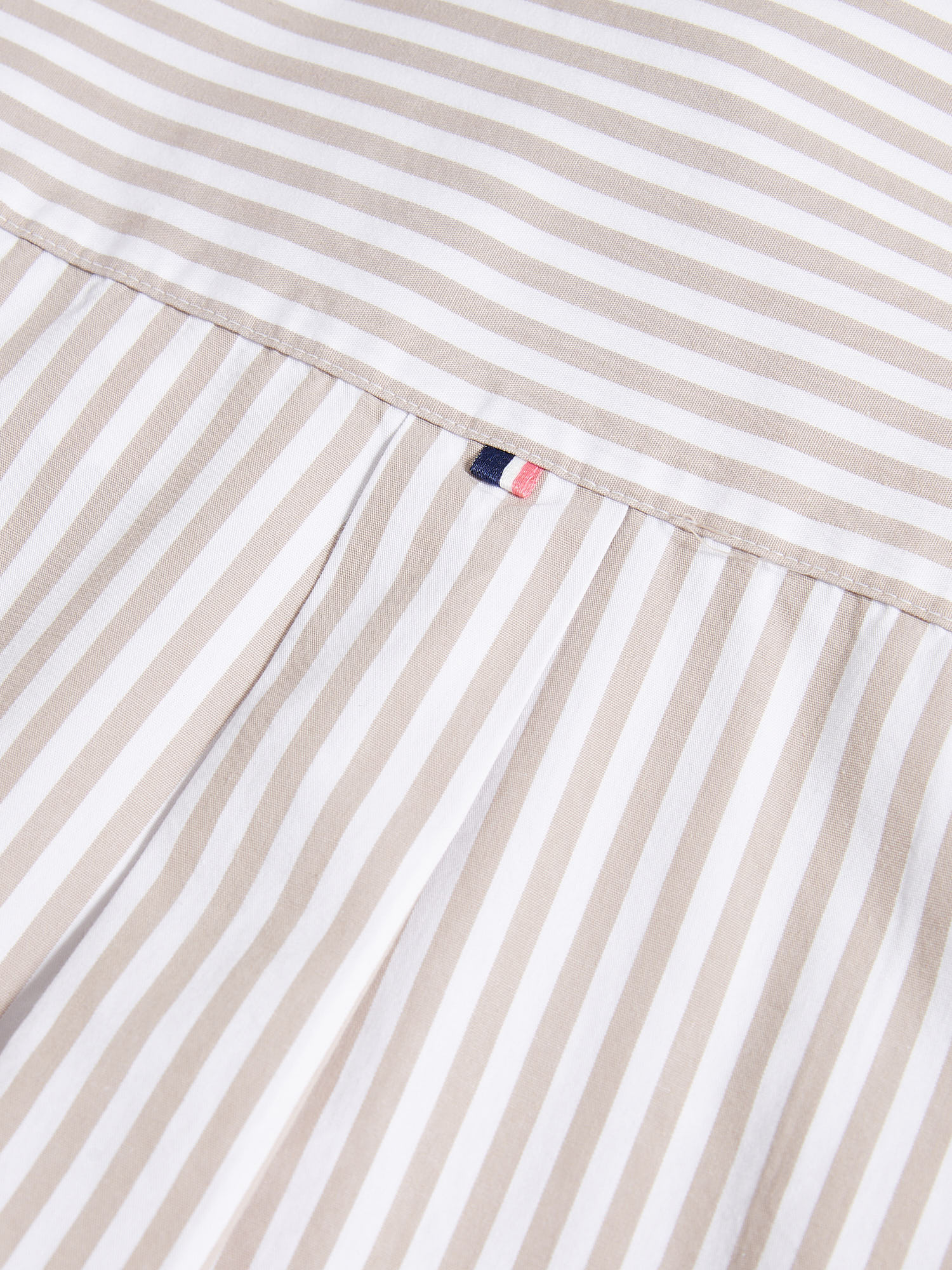 Womens Cotton Poplin Loose Fit Stripe Shirt in Atmosphere - Image 4