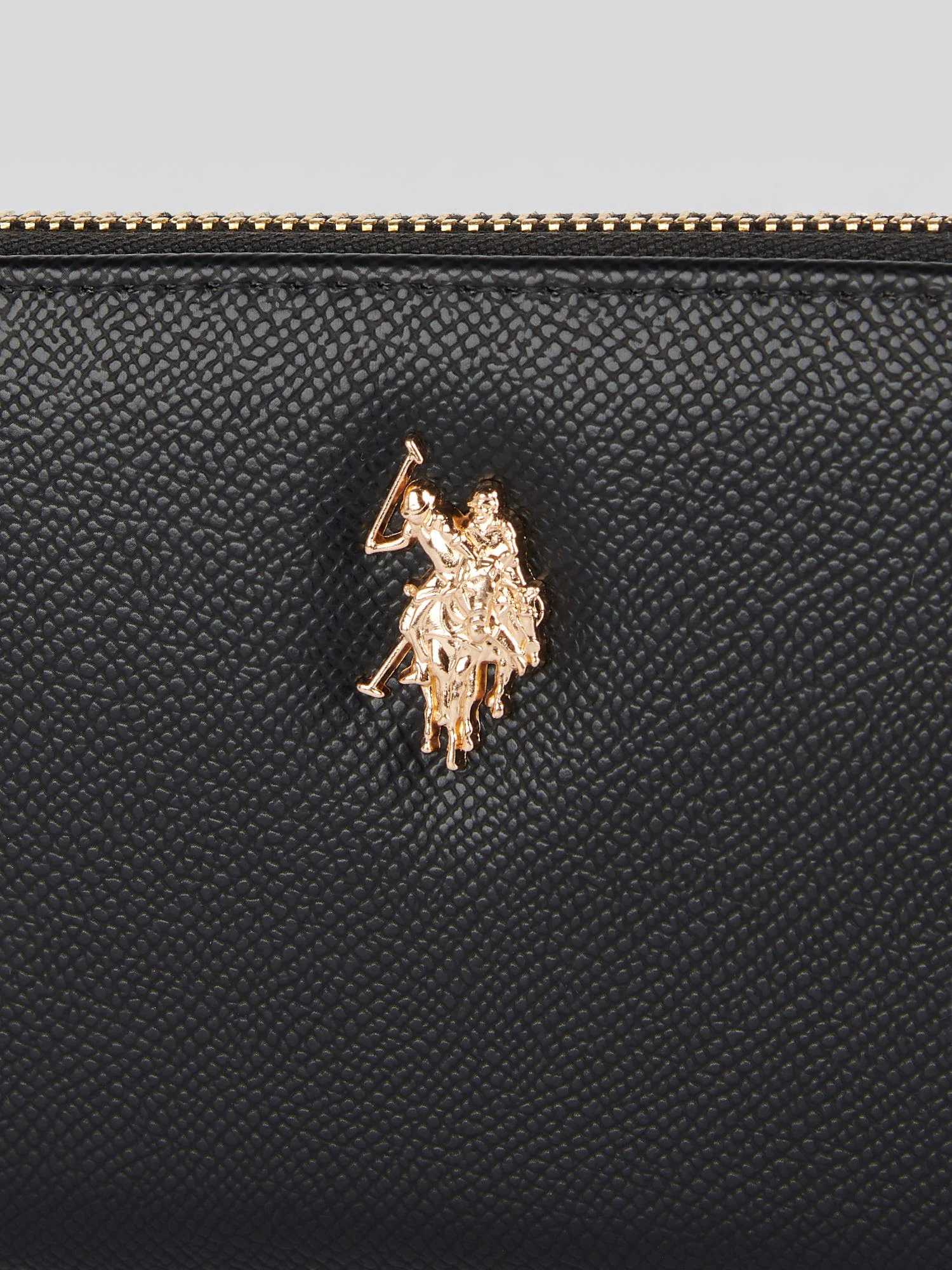 Womens Jones Medium Zip Wallet in Black - Image 5