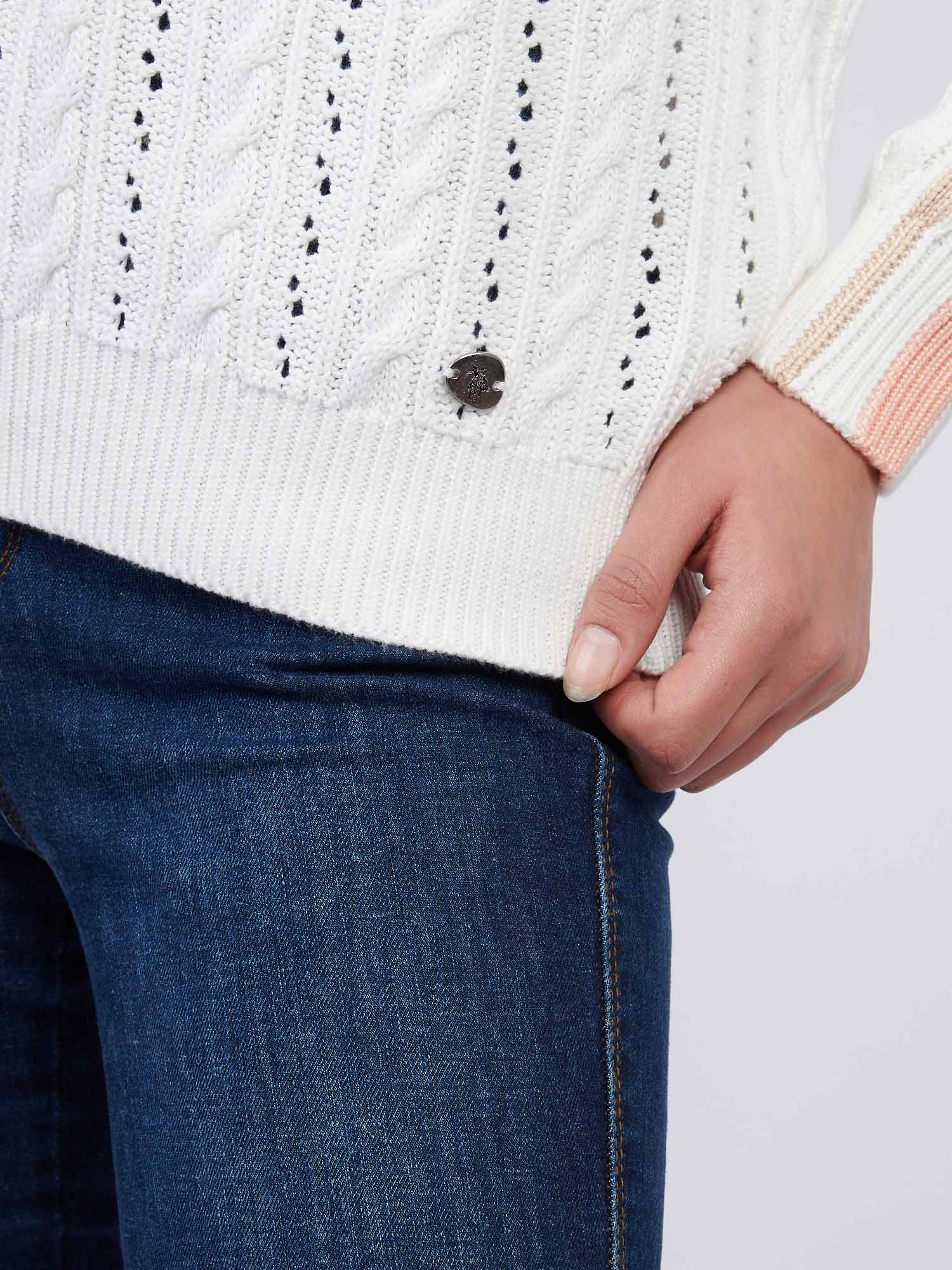 Womens Open Knit Cable Cricket Jumper in Marshmallow - Image 2