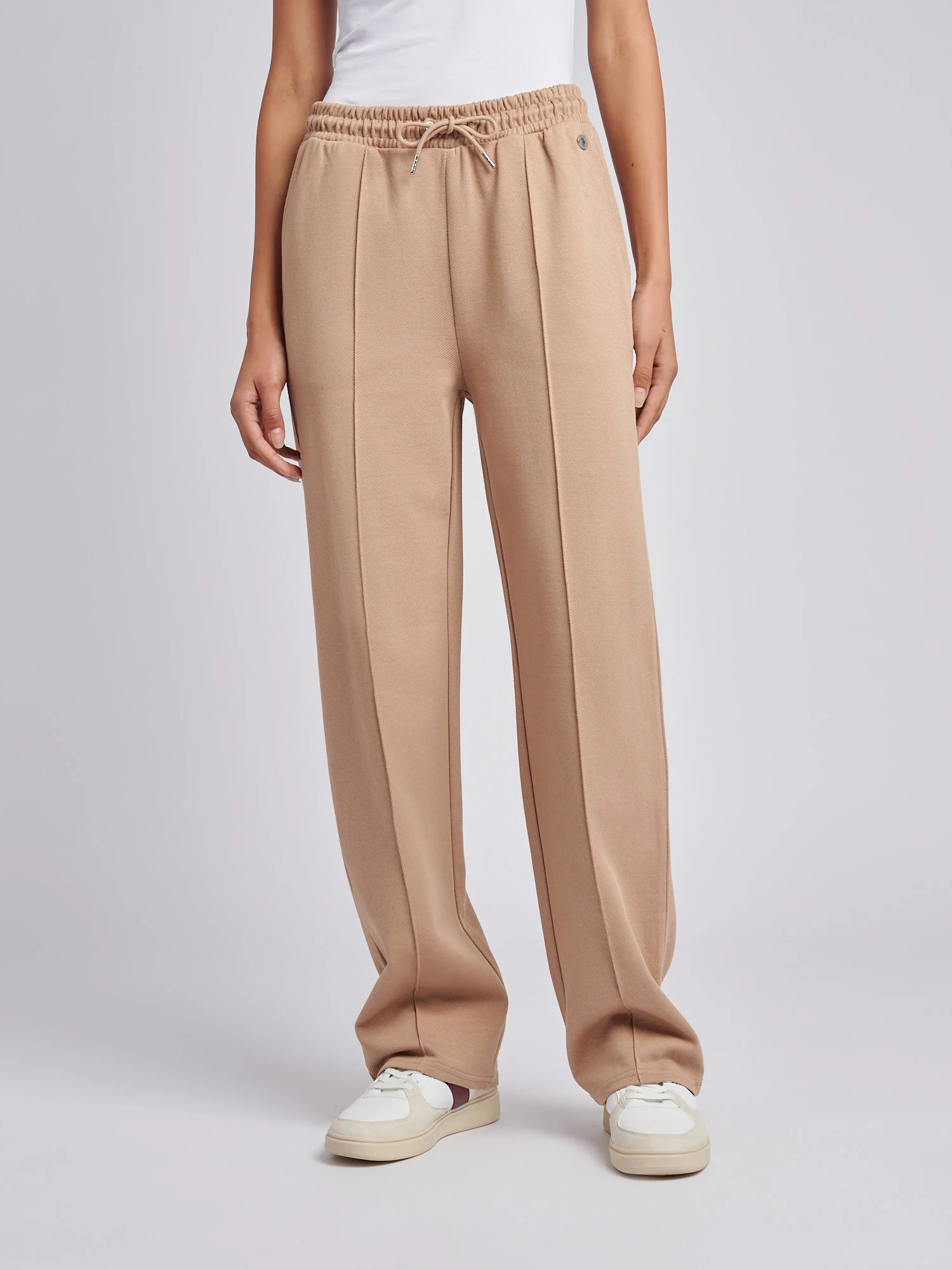 Womens Twill Texture Wide Leg Jogger in Natural